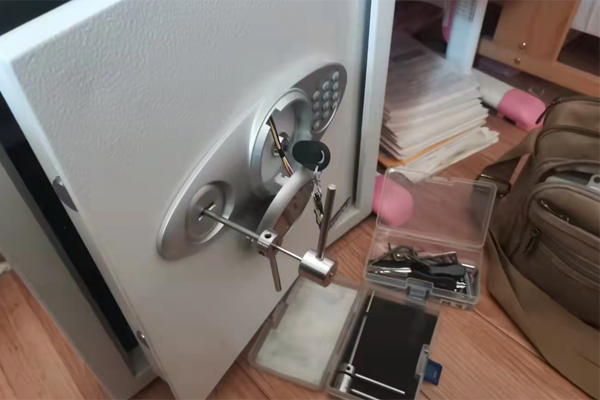 保险柜开锁 保险柜开锁